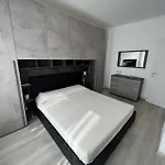 Vista E Comfort A 아파트 산레모
